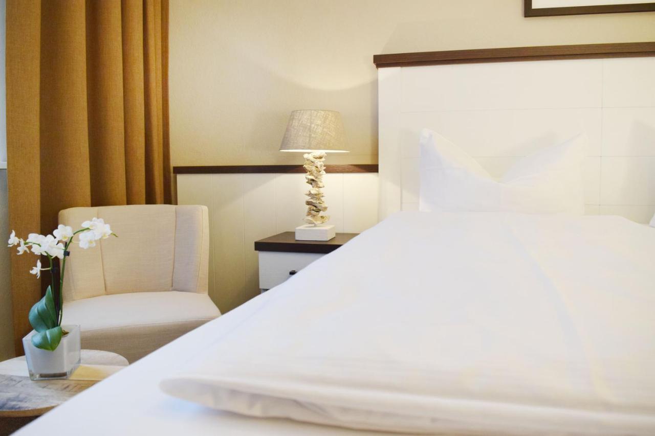 Hotel Strandschloesschen Lubeka Zewnętrze zdjęcie