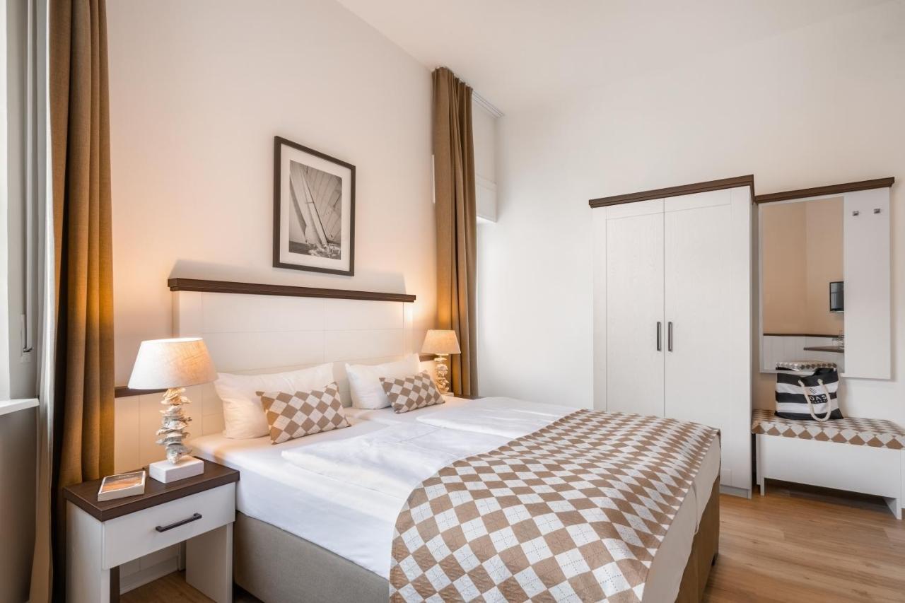 Hotel Strandschloesschen Lubeka Zewnętrze zdjęcie