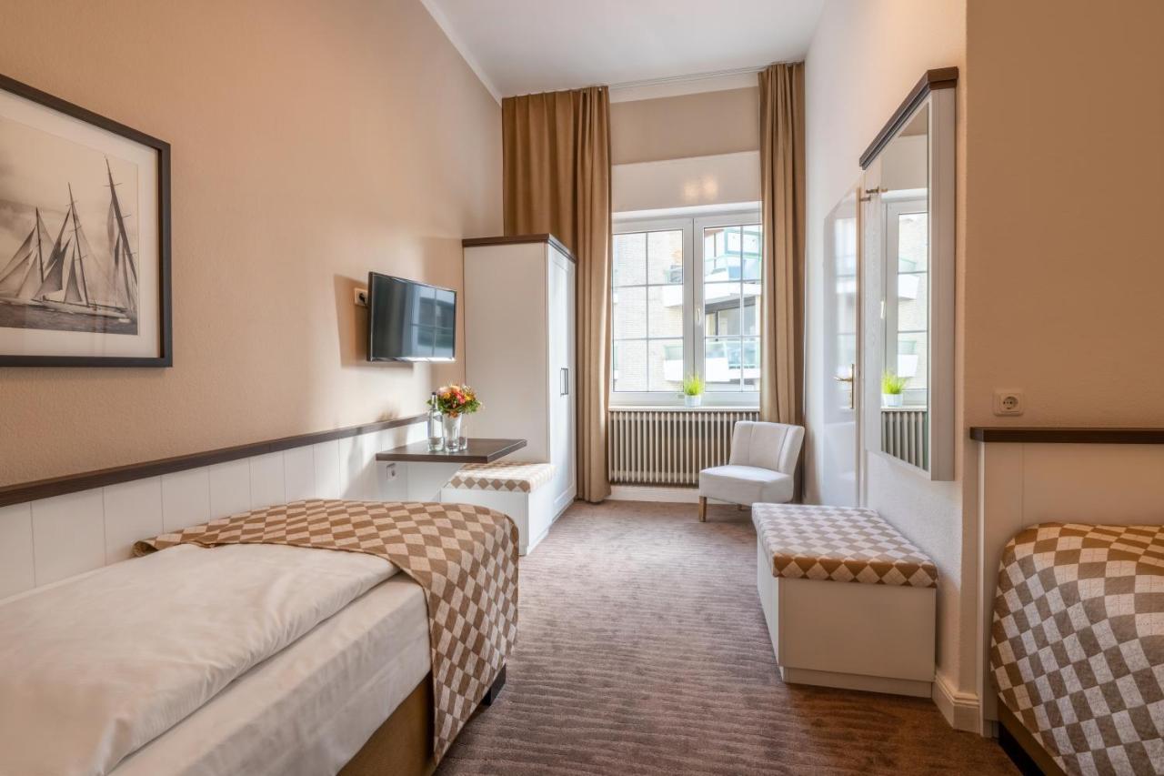 Hotel Strandschloesschen Lubeka Zewnętrze zdjęcie